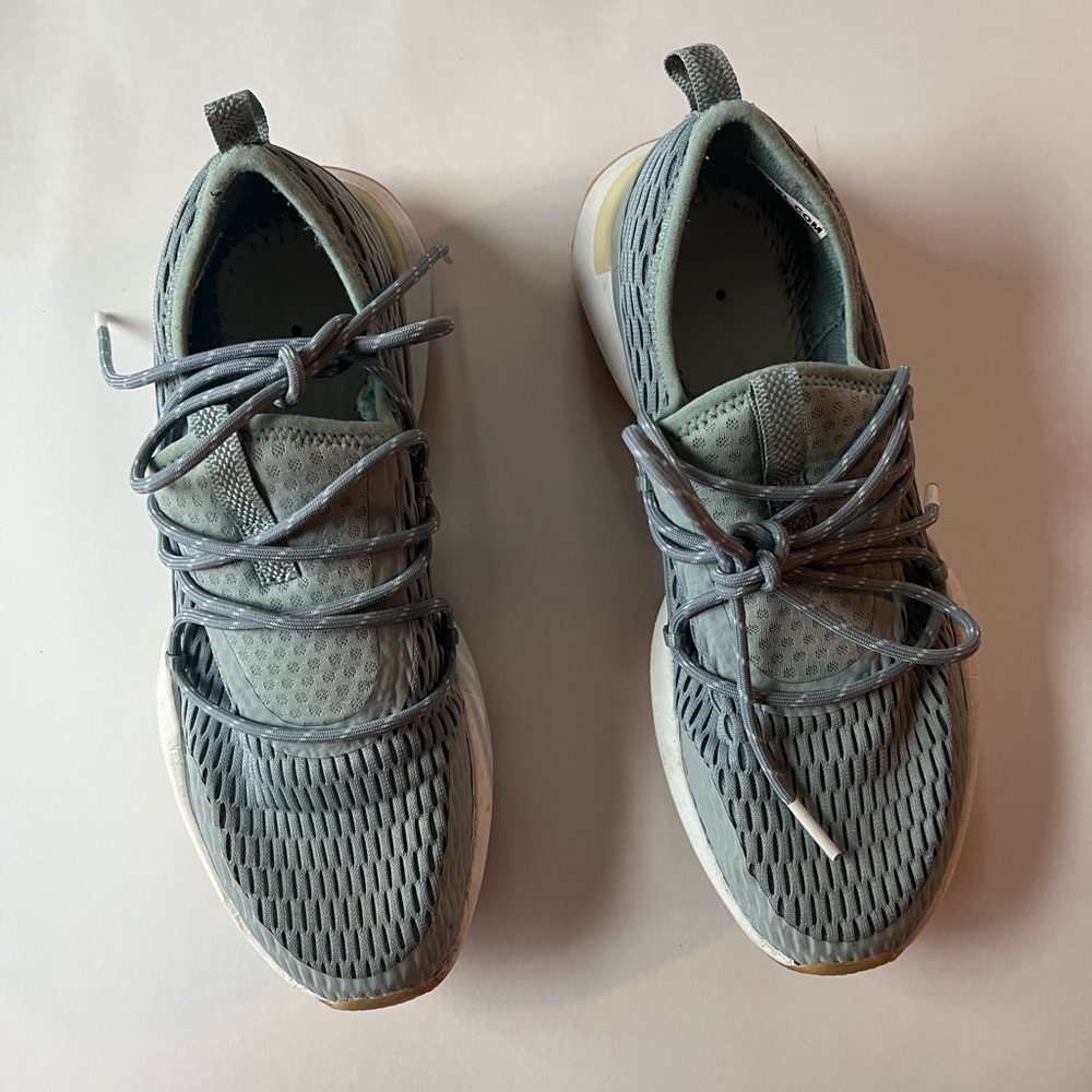 COPY - SOREL Women's Kinetic Impact lace sneakers. 2 pairs, one white and one b… - Picture 5 of 7